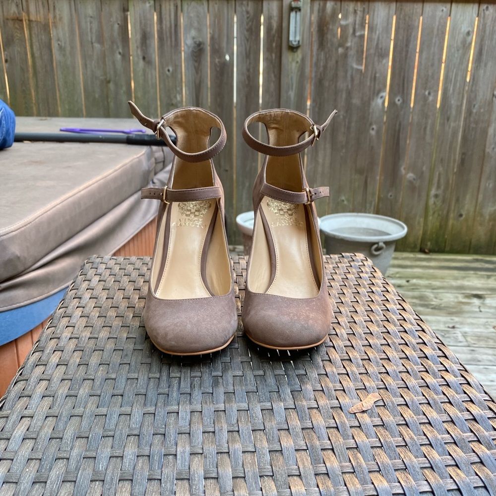 Tan Vince Camuto Heels